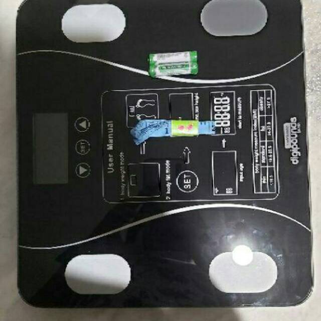 Timbangan badan digital body fat