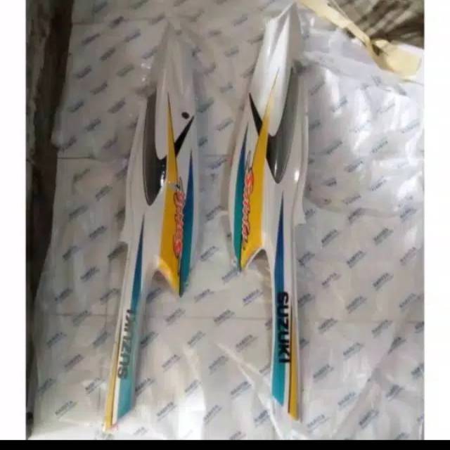 Body belakang Satria hiu Malaysia Putih