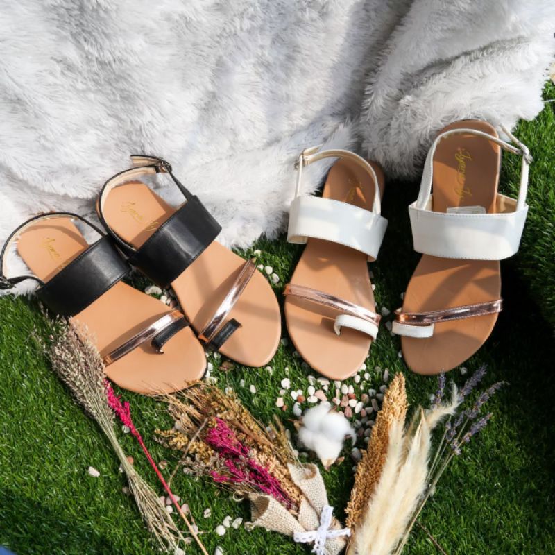 Dyandra Sandal Korea Sandal Wanita Korea Kekinian Sandal Hangout
