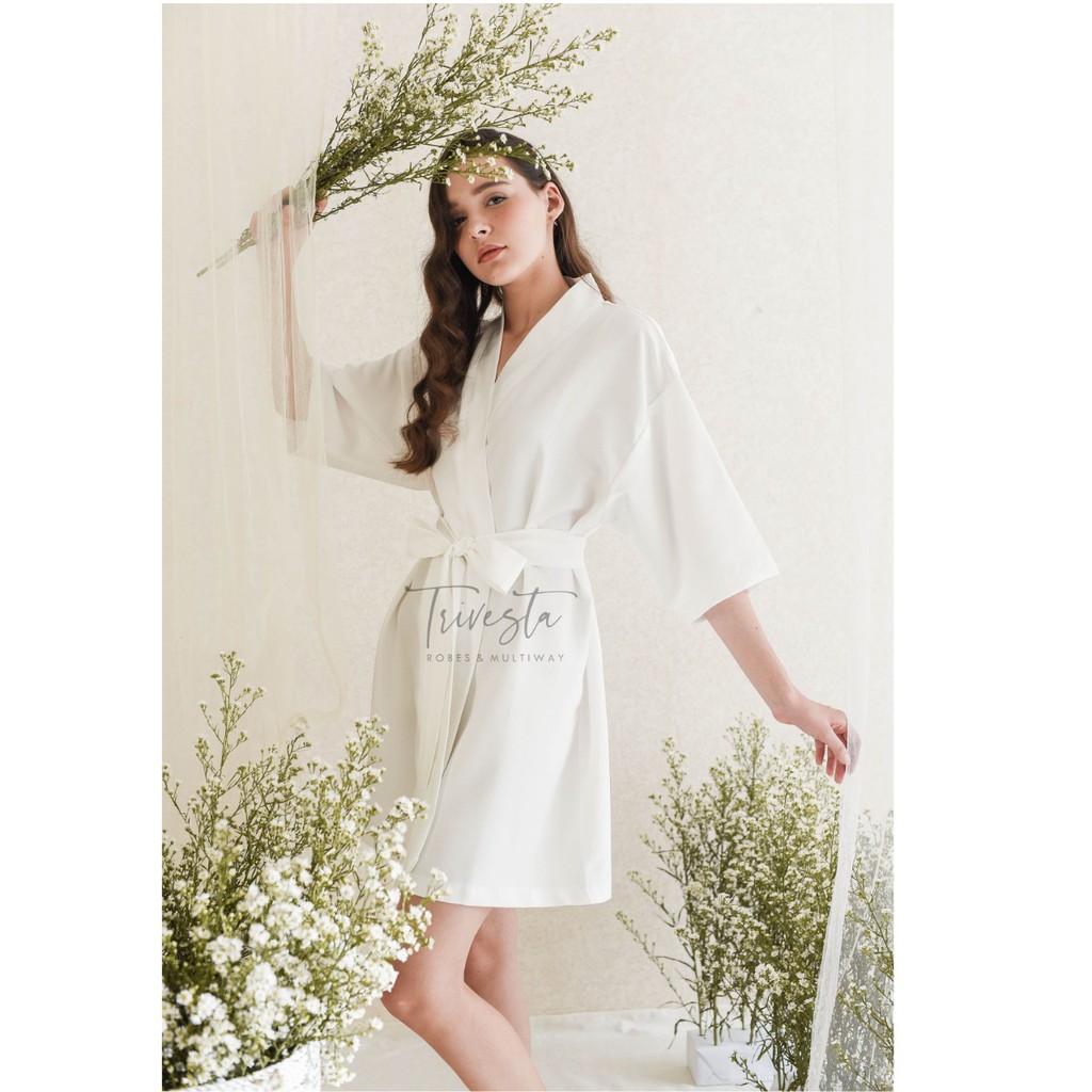 Trivesta Robes - Basic Robe Broken White / Embossed - Kimono Robe Bridesmaid Satin + Free Bordir (Tulisan Bebas Bisa Nama)