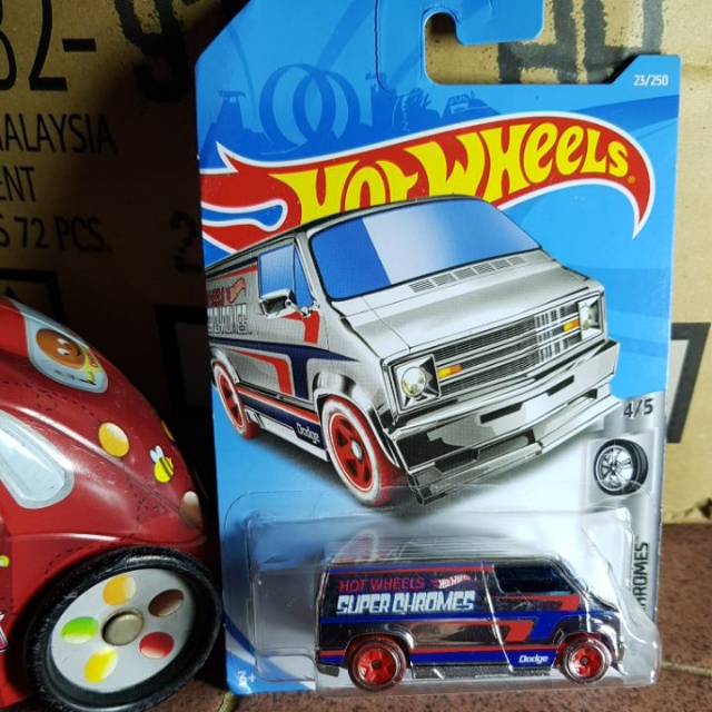 Hot Wheels Custom 77 Dodge Van