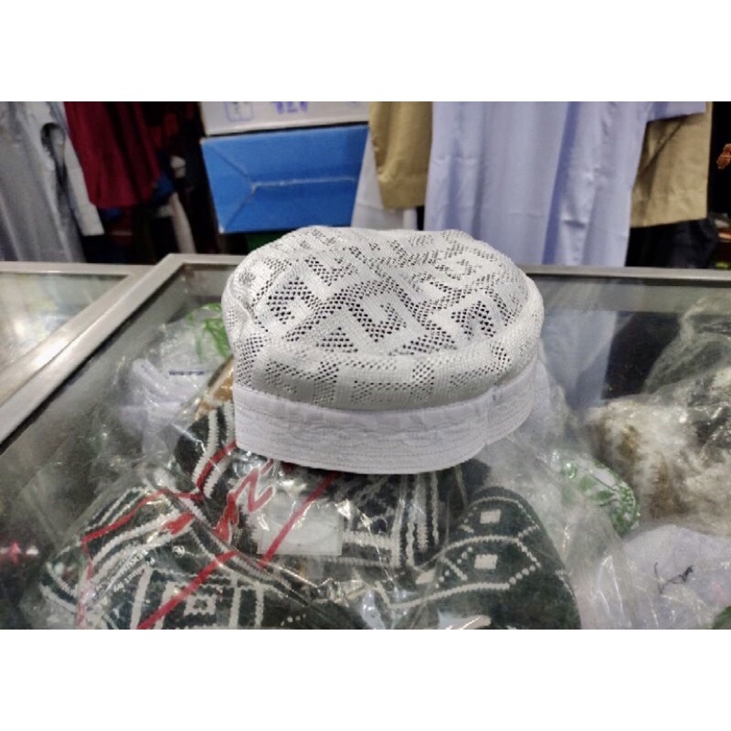 KUPIAH HAJIR/ PECI HAJIR/ KUPIAH HAJIR MARAWIS 3 JARI