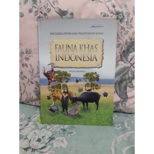 Buku fauna khas indonesia