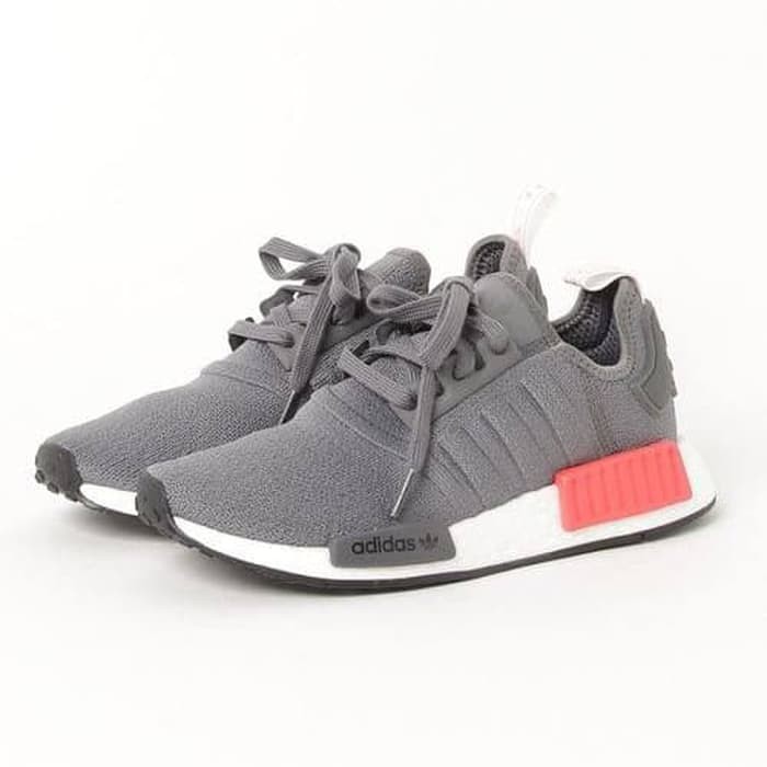 Sepatu Sneakers ADIDAS NMD R1 Grey Red BB7730 Murah Original