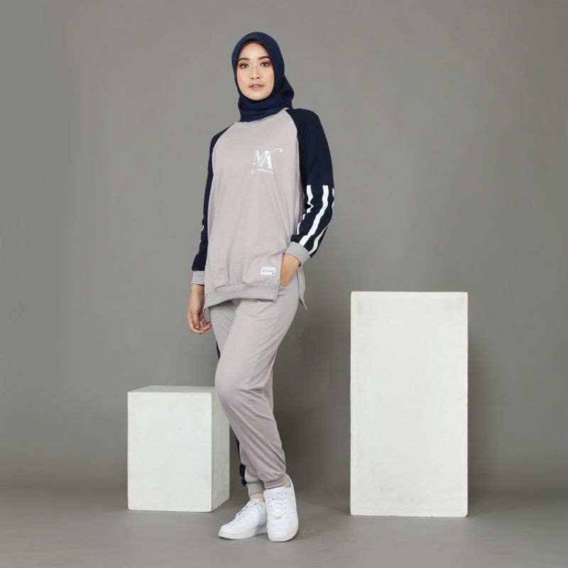 Setelan Olahraga Wanita Muslim Nisa Set - One Set Pakaian Olahraga Wanita Kekinian