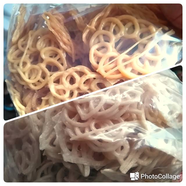 

Krupuk mentah kriting kuning dan putih 235g