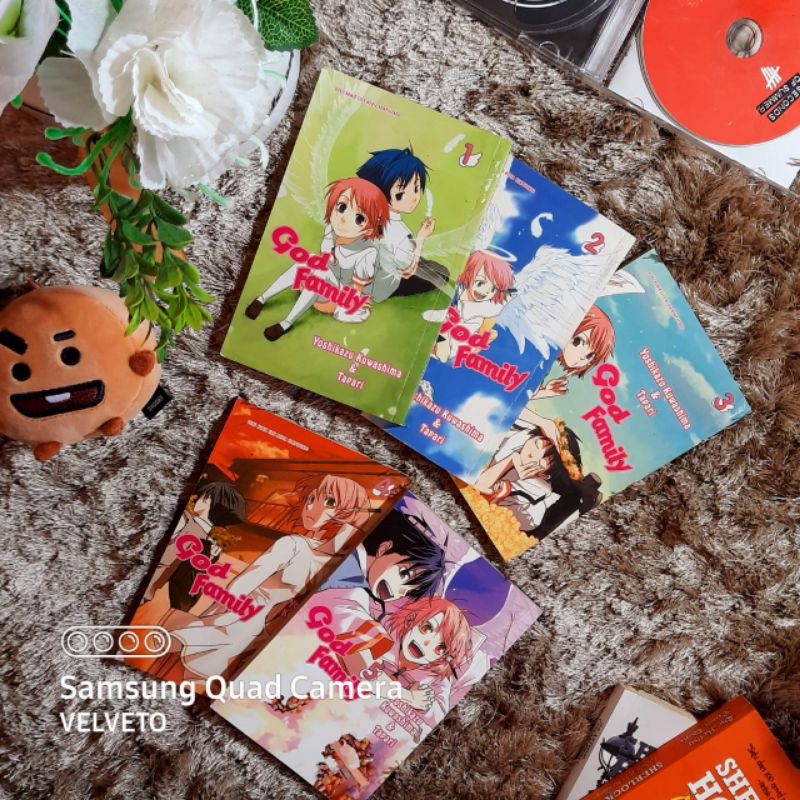 Komik Bekas: God Family (1 set)