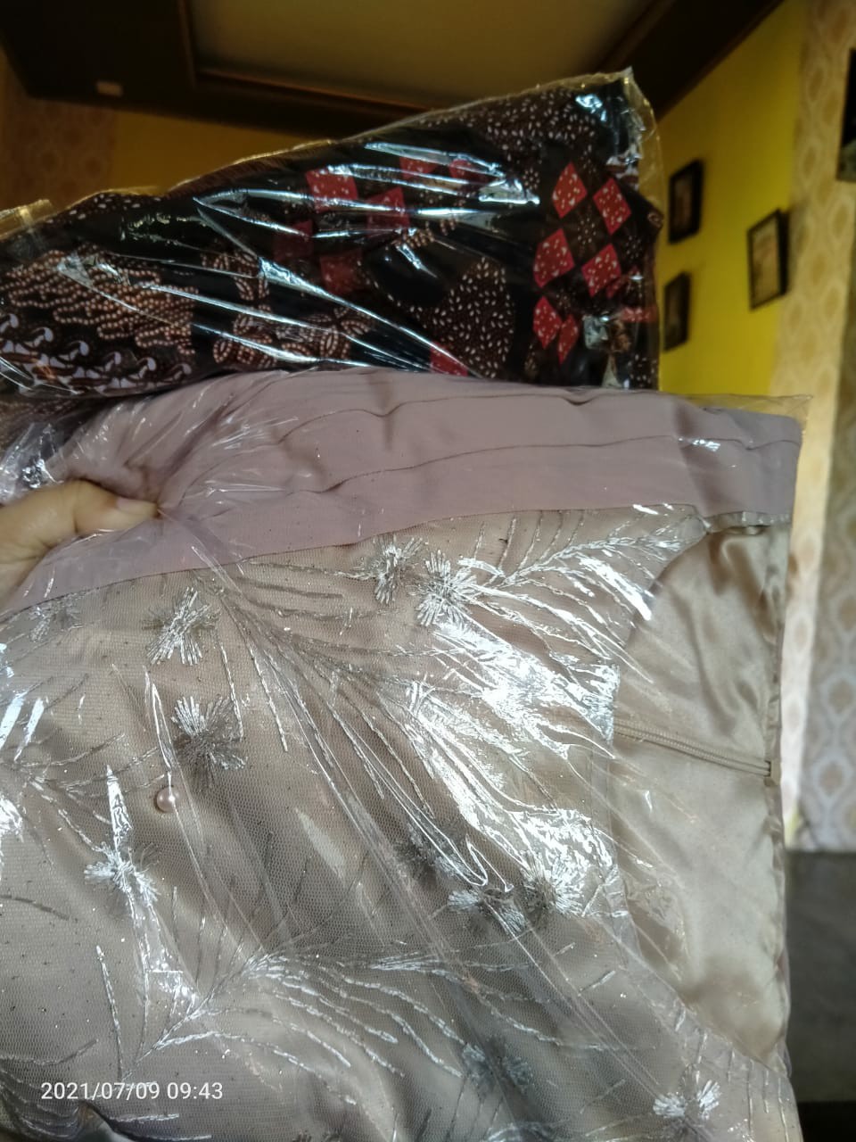 New Arrival - Maura Couple - Sania Ruffle Batik Couple Ori Ndoro Jowi Dnt Garansi Termurah Shopee