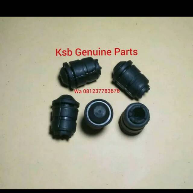 Karet stoper ganjalan pintu bagasi Avanza Innova kijang kapsul