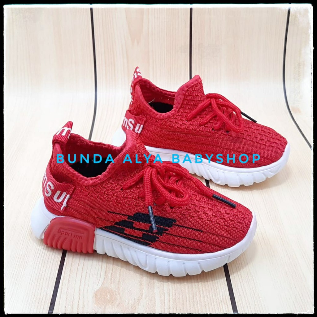 Sepatu Anak Import Premium Usia  2 - 6 Tahun Alas Karet Elastis Anti Licin Sepatu Sneakers Merah Anak Sized 21 - 31