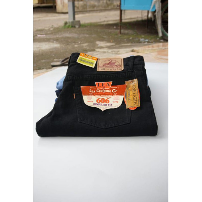 PROMO CUCI GUDANG!!! Celana Jeans Pria LEA Standar Reguler Original Jeans Best Quality 28 sampai 38P