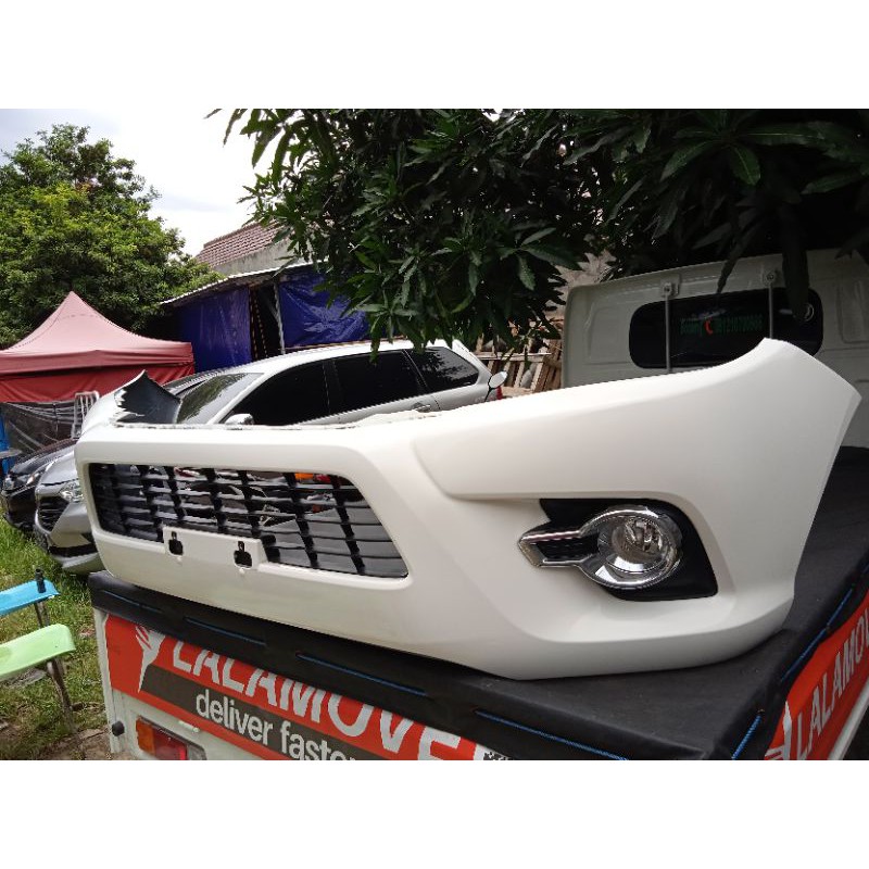 Bumper Depan Hilux Revo