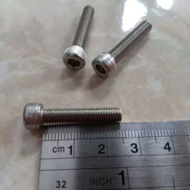 Jual Murah Baut L 8 5x25 Stanlis 304 Anti Karat BEBqAGIkwNWjL