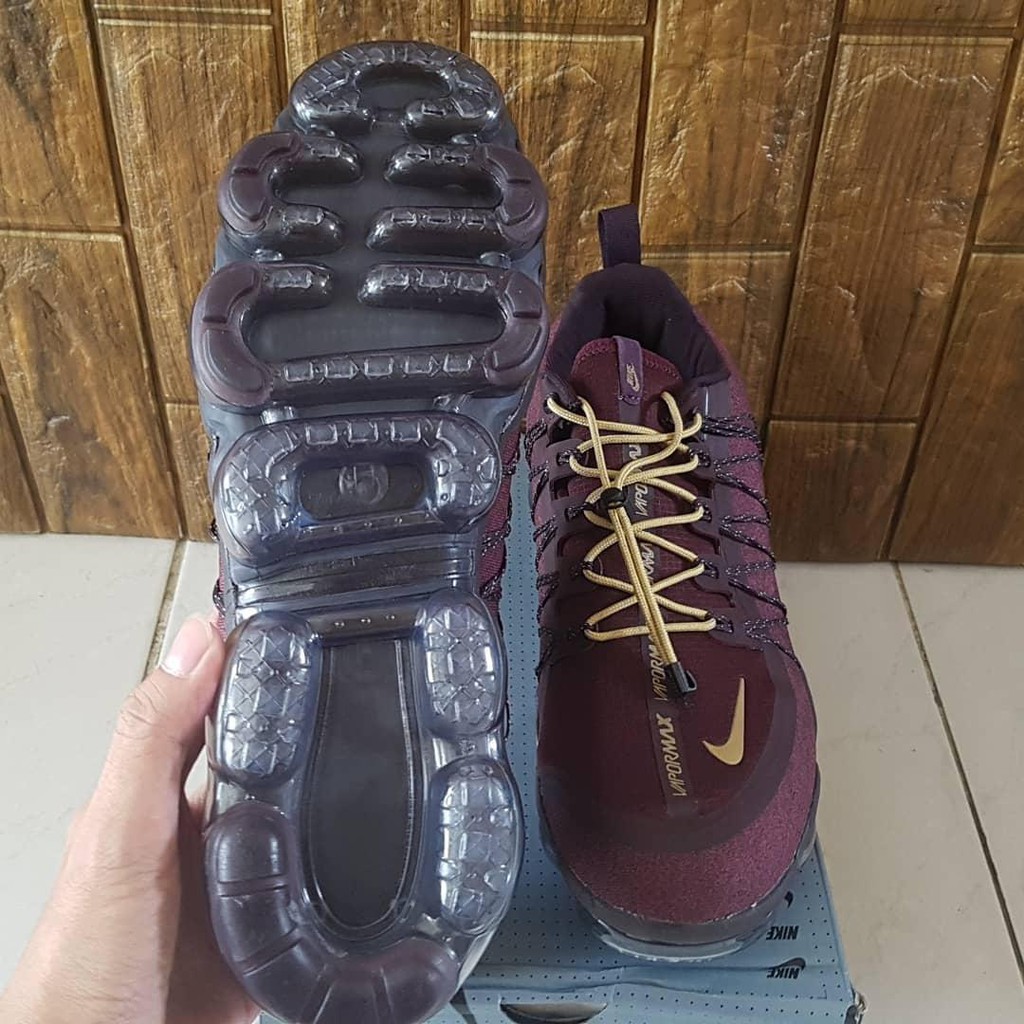 vapormax utility burgundy