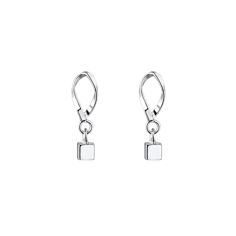 【COD Tangding】Personality Wave Square Earrings Female Small Earrings Korea Temperament Earrings Fashion Jewelry Accessories