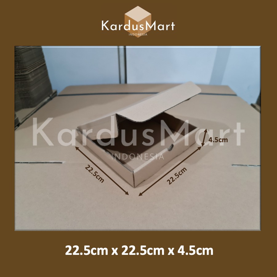 

Kardus - Karton - Box uk 22.5x22.5x4.5 cm