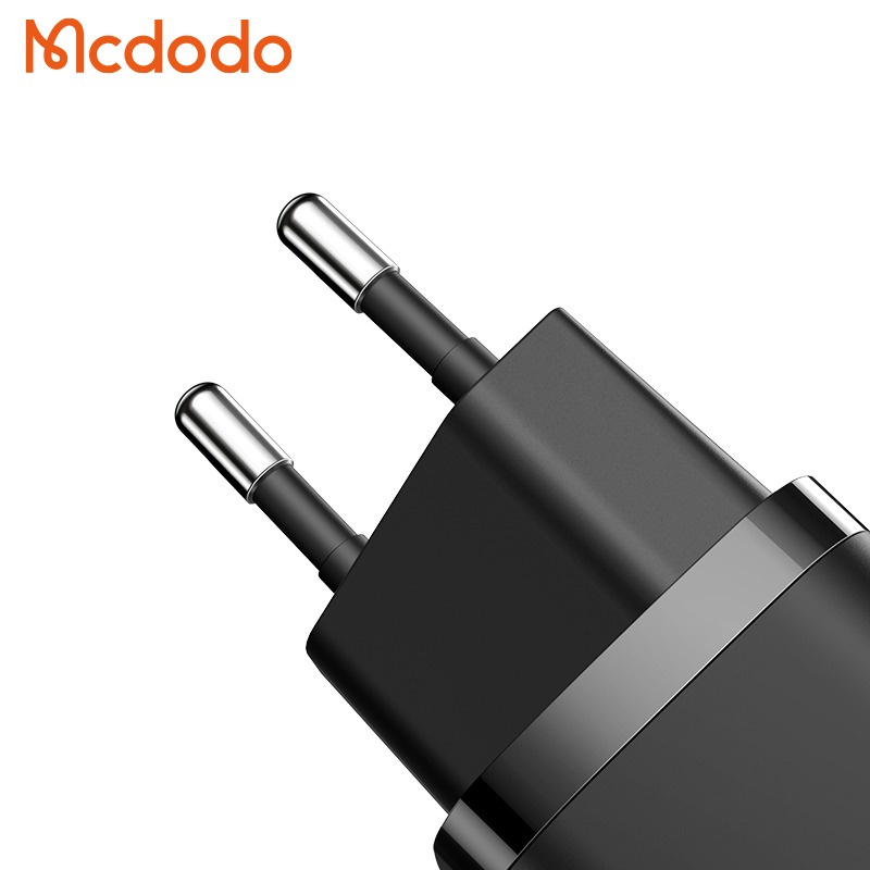 MCDODO CH-1760 / CH-1761 Adaptor USB Port 18W QC3.0 Quick Charging • Garansi Resmi 6 Bulan