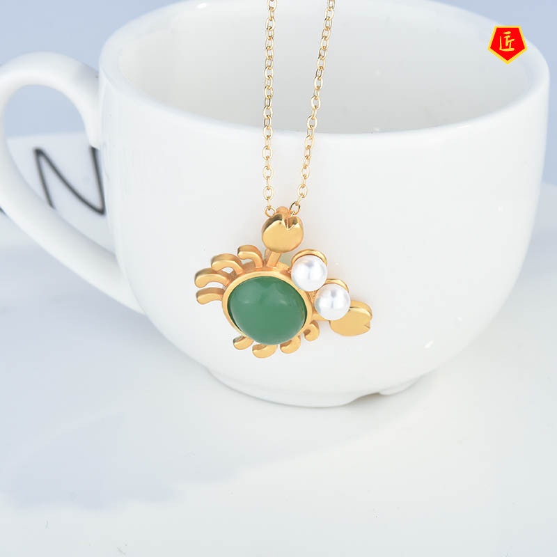 [Ready Stock]Little Crab White Jade Necklace Green Chalcedony Pearl Gold Necklace
