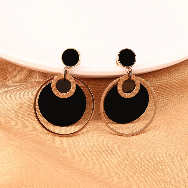 Anting bulat hitam angka romawi titanium anti karat korea fashion - ercassia