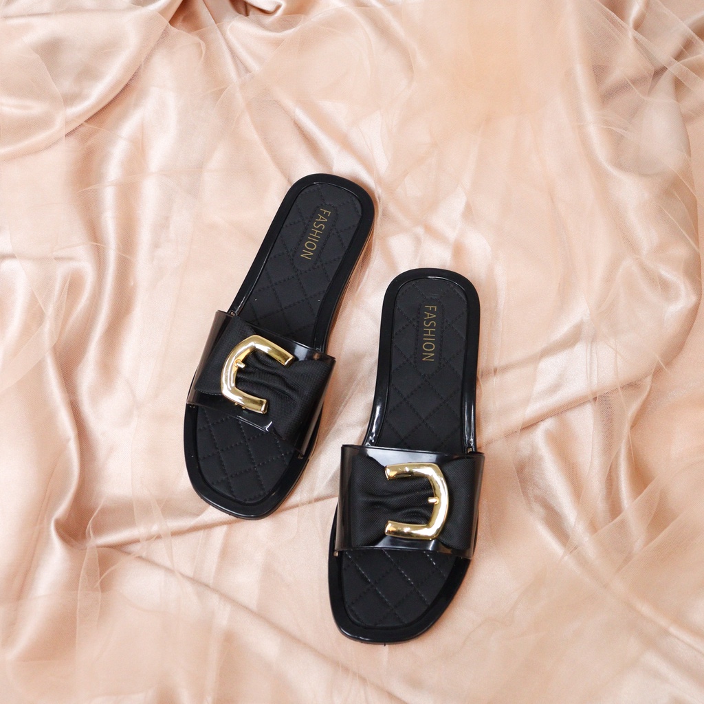 Alara Sandal Selop Wanita Slip On Teplek - Demorin