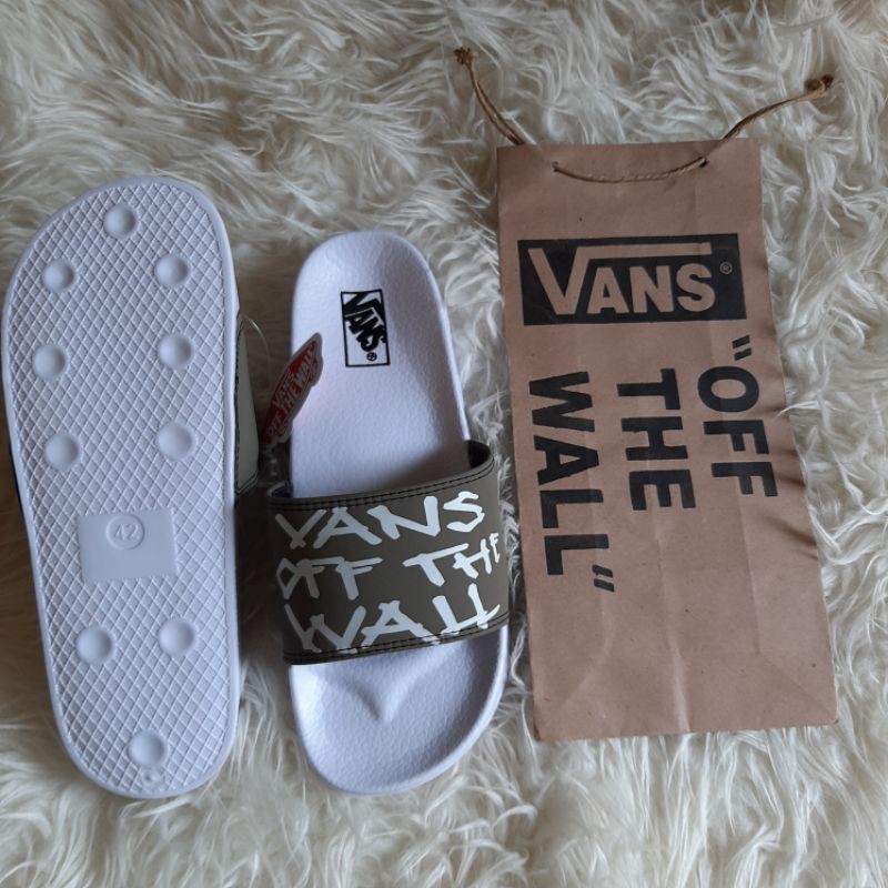 Sendal Vans OFF THE WALL