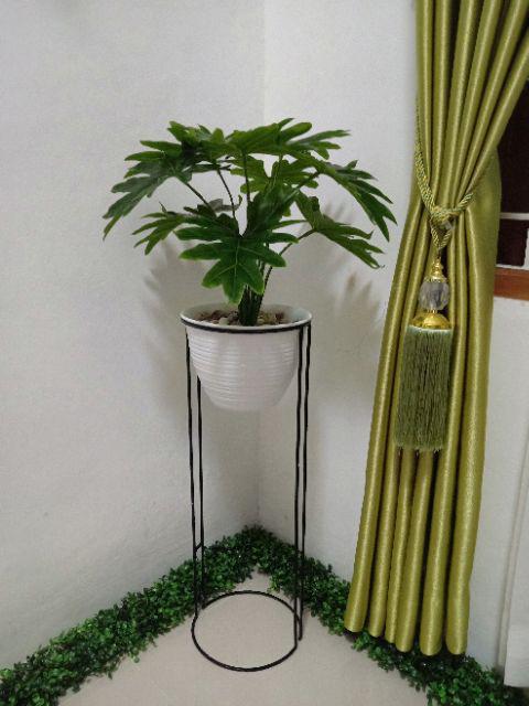 Standing planter rak  pot tanaman  rak  besi Shopee  