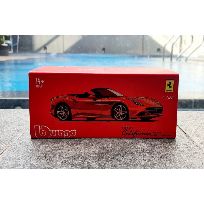 Diecast Bburago 1/43 Signature Ferrari California T Miniatur Diecast Mobil Mobilan Pajangan