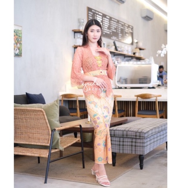 Set kebaya Bali Murah Lengan Lonceng  Rok Mermaid/duyung | Kebaya kondangan Wisuda