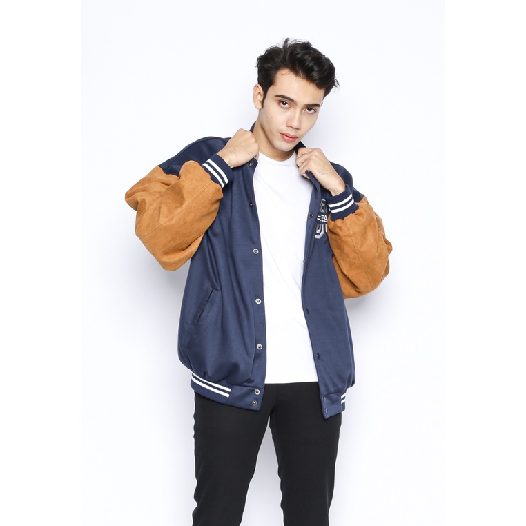 ARNOLD PALMER Jaket Varsity Pria Biru Navy - P-ADBG19-M9