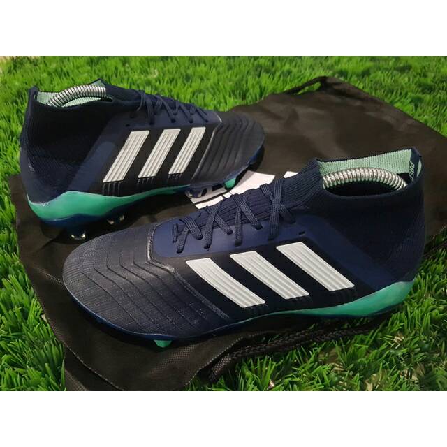 Sepatu bola - adidas predator 18.1 unity ink
