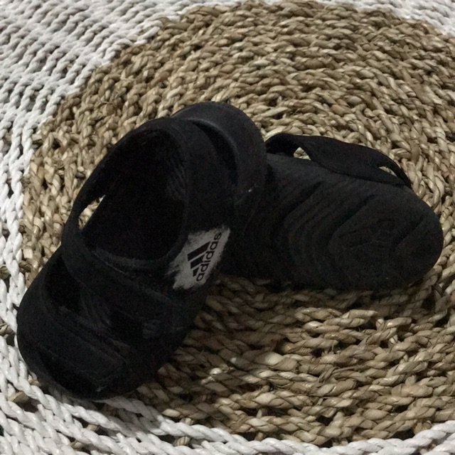 Preloved Sandal Adidas Baby