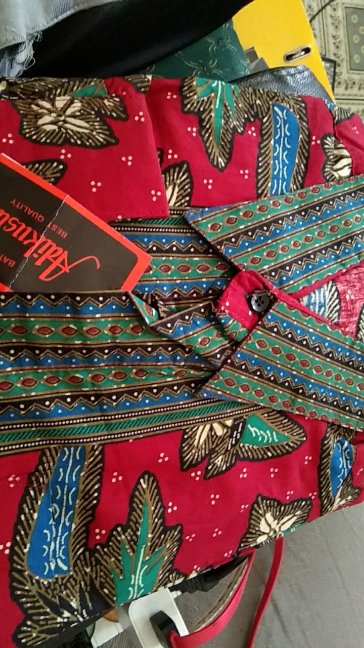 Adikusuma - Kemeja Batik Latar Nitik