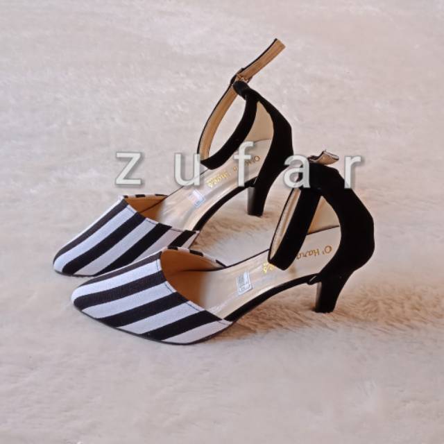 Elenor Heels Wanita