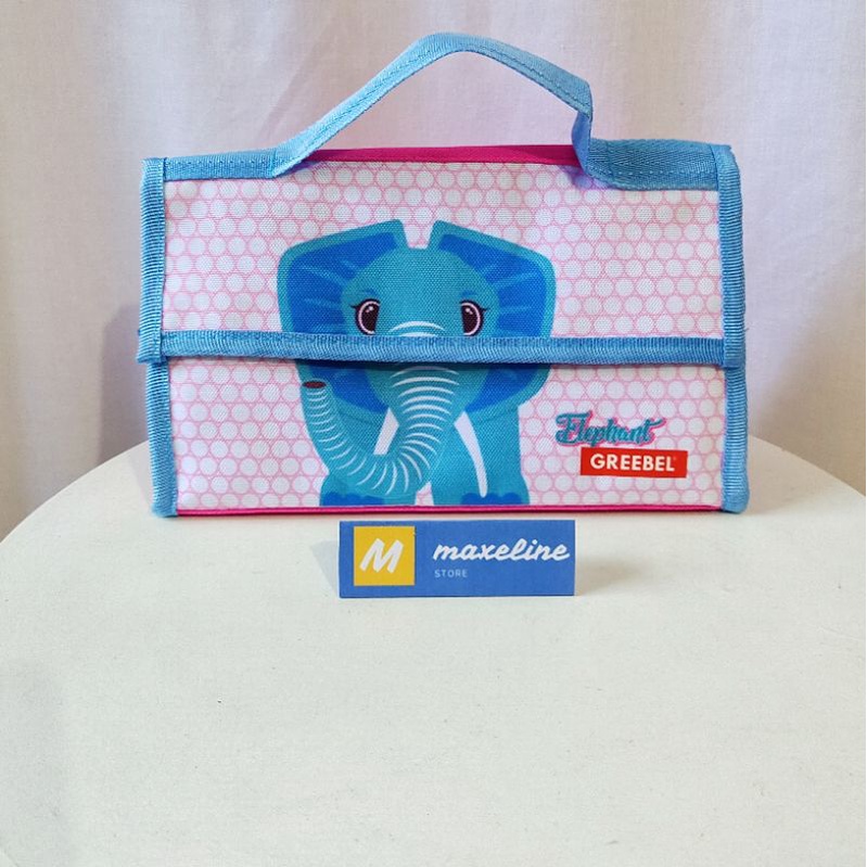 

kotak pensil segitiga greebel