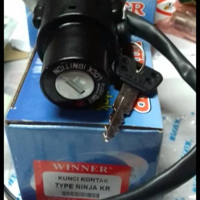 Kunci kontak Ninja R