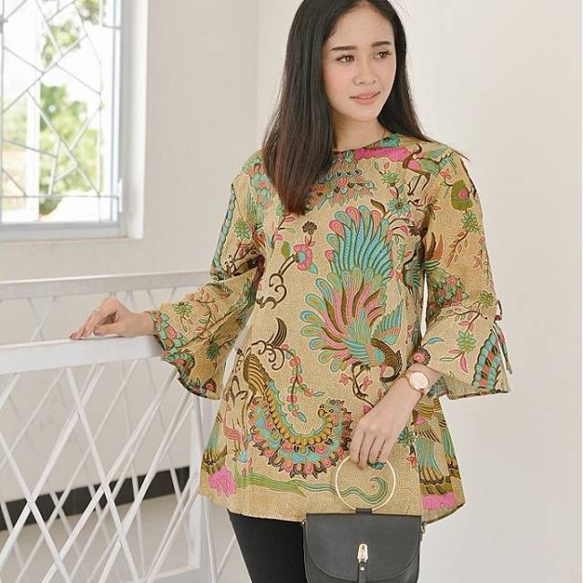 TERLARIS ATASANBATIK WANITA BAJUBATIK WANITA BLOUSEBATIK WANITA MODERN ELEGAN MEWAH