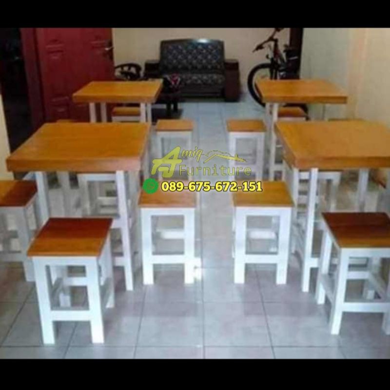 meja kursi cafe simple kotak