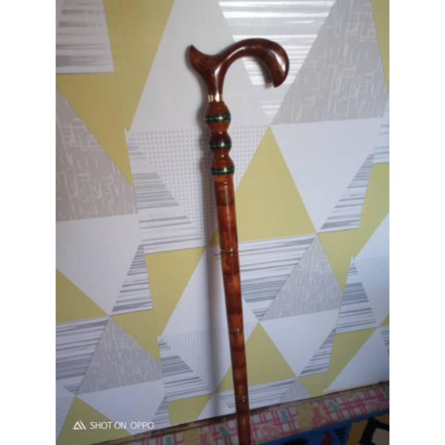 Tongkat jalan dari kokka kaukah asli