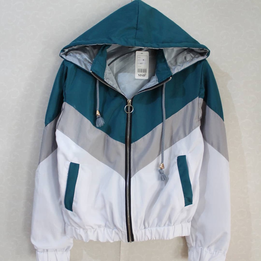 Jaket Parasut Pedro Wanita /Ukuran Jumbo-1