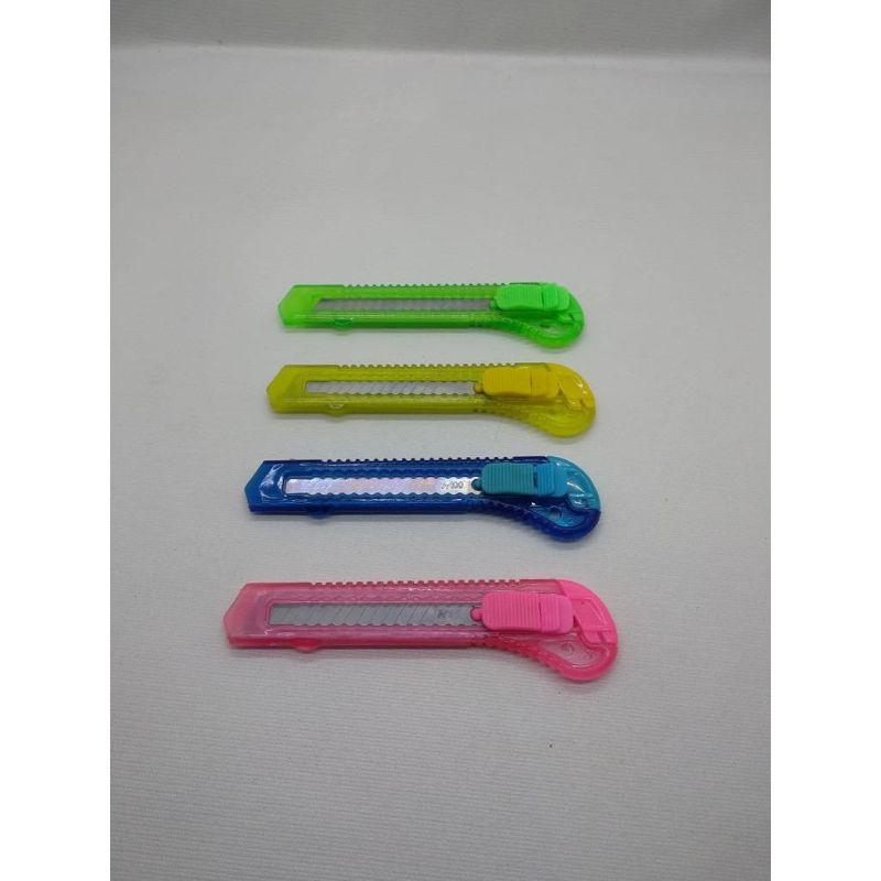 

Pisau Cutter Besar/Cutter Serbaguna