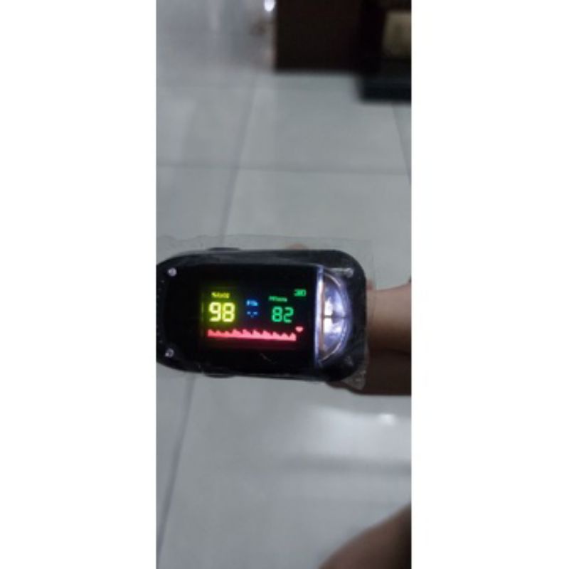 Pulse Oxymeter SPO2 Oximeter Fingertip Pulse Alat Ukur Oksigen