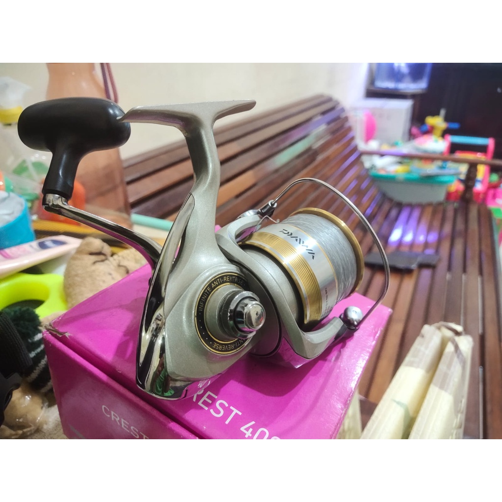 Reel Japan Daiwa Crest 4000 second terawat + free 1 topi Snapback random model