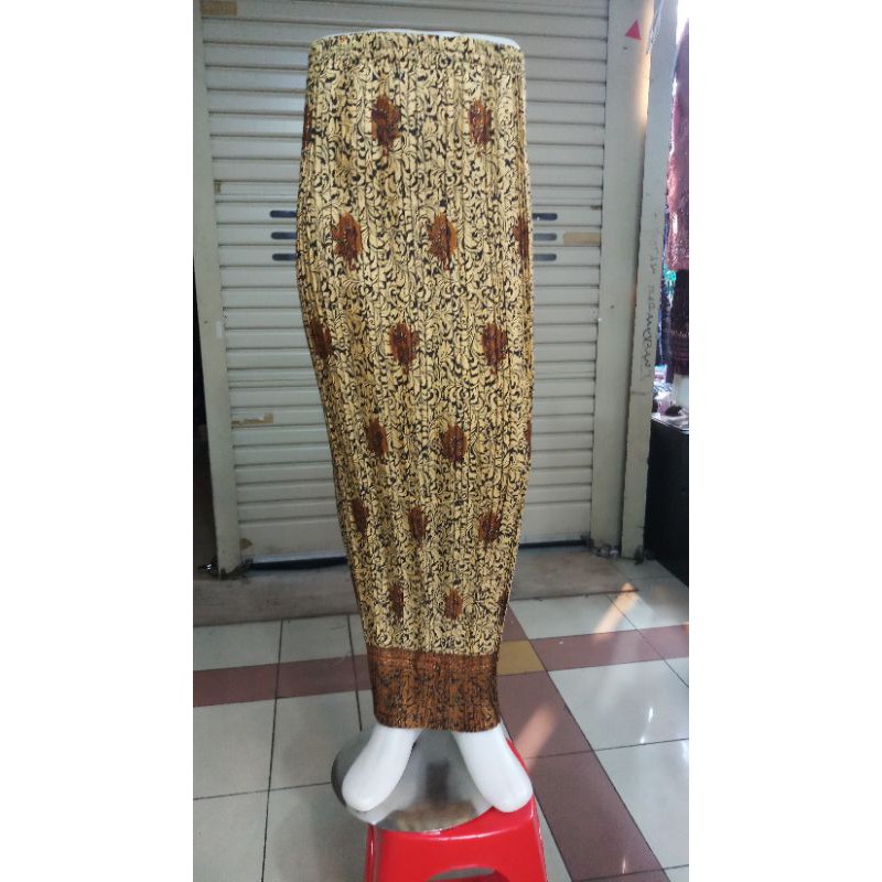 ROK PLISKET PINGGANG KARET SPECIAL EDISI NATAL