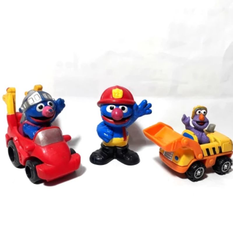Sesame Street Figure Toys Elmo Car Hasbro Mattel Non Happy Meal Mainan Mobil Truk Konstruksi Toys