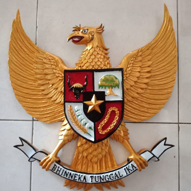 Garuda Pancasila ukir