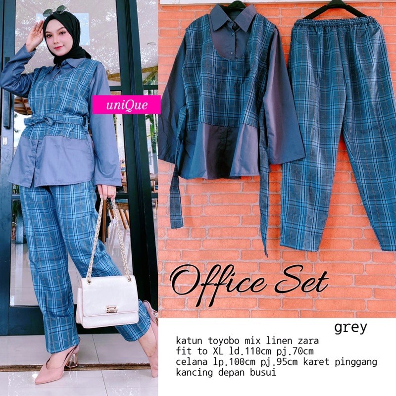 

Office Set by Unique
