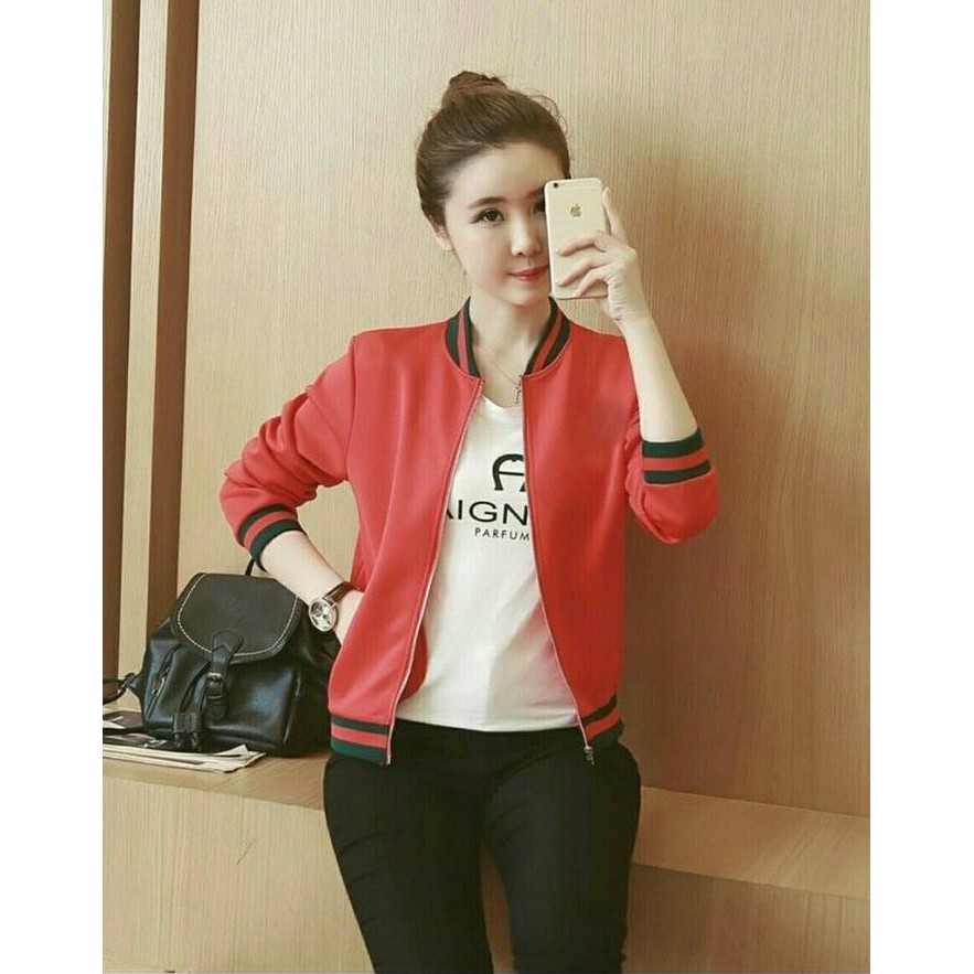 Jaket Wanita Gucci Bomber Outer Jacket Merah Putih Hitam Guci Natal