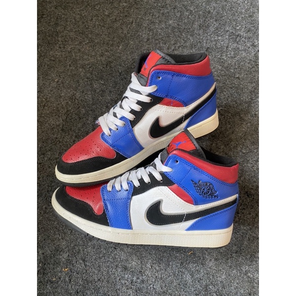 NIKE AIR JORDAN 1 MID TOP 3 SECOND
