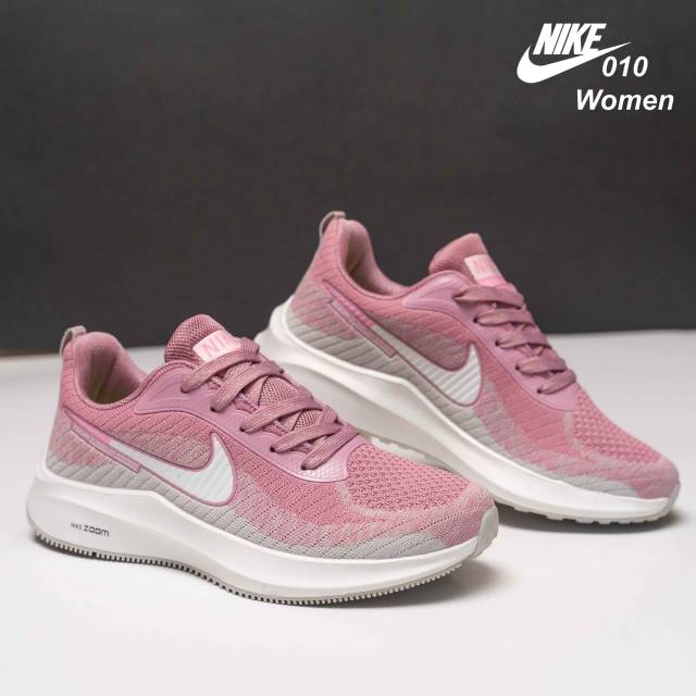 nike zoom free flyknit