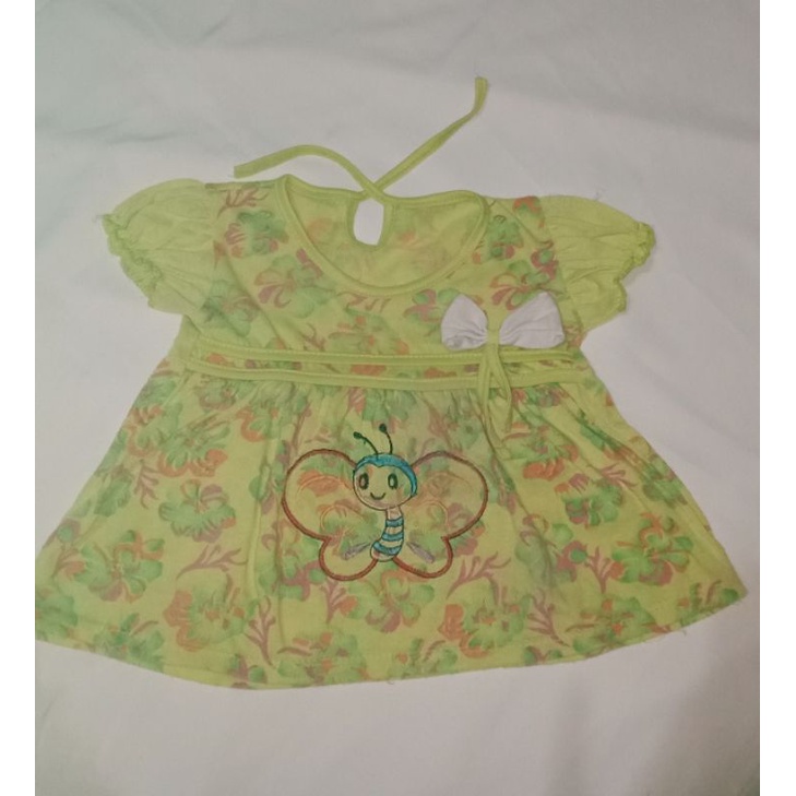 Hibah baju bayi perempuan preloved